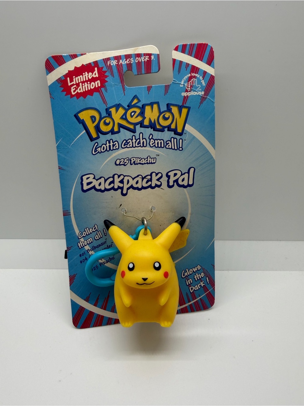 Pokemon Backpack Pal #25 PIKACHU Limited Edition Glow-in-the-Dark Applause 1999